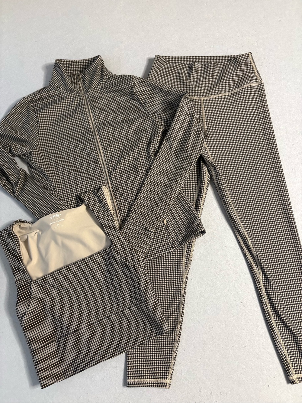 Abercrombie & Fitch YPB High-Waist Houndstooth 3 PC Set Leggings Top & Jacket M